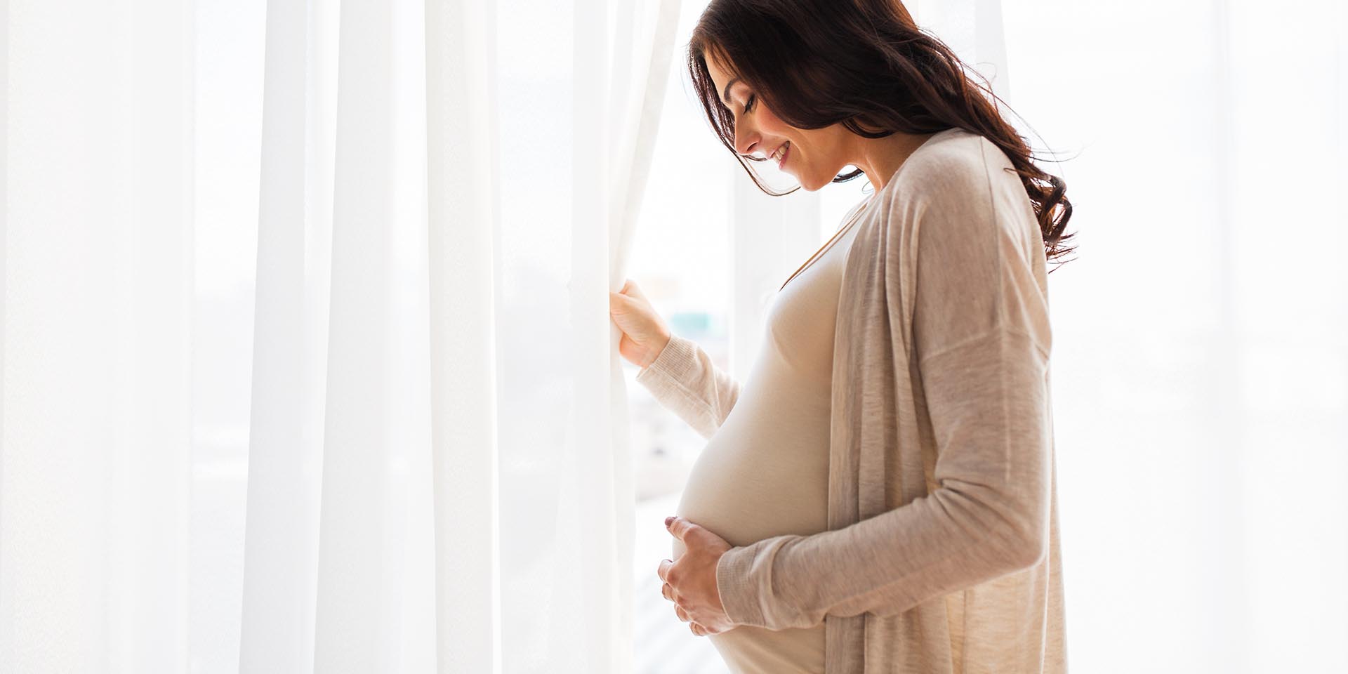 Schwangere unterliegen am Arbeitsplatz besonderem Schutz. © Shutterstock, Syda Productions