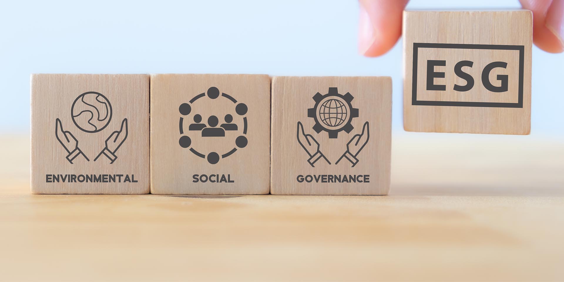 ESG hat immer mehr Auswirkungen auf die Wirtschaft und Gesellschaft. © Shutterstock, 3rdtimeluckystudio