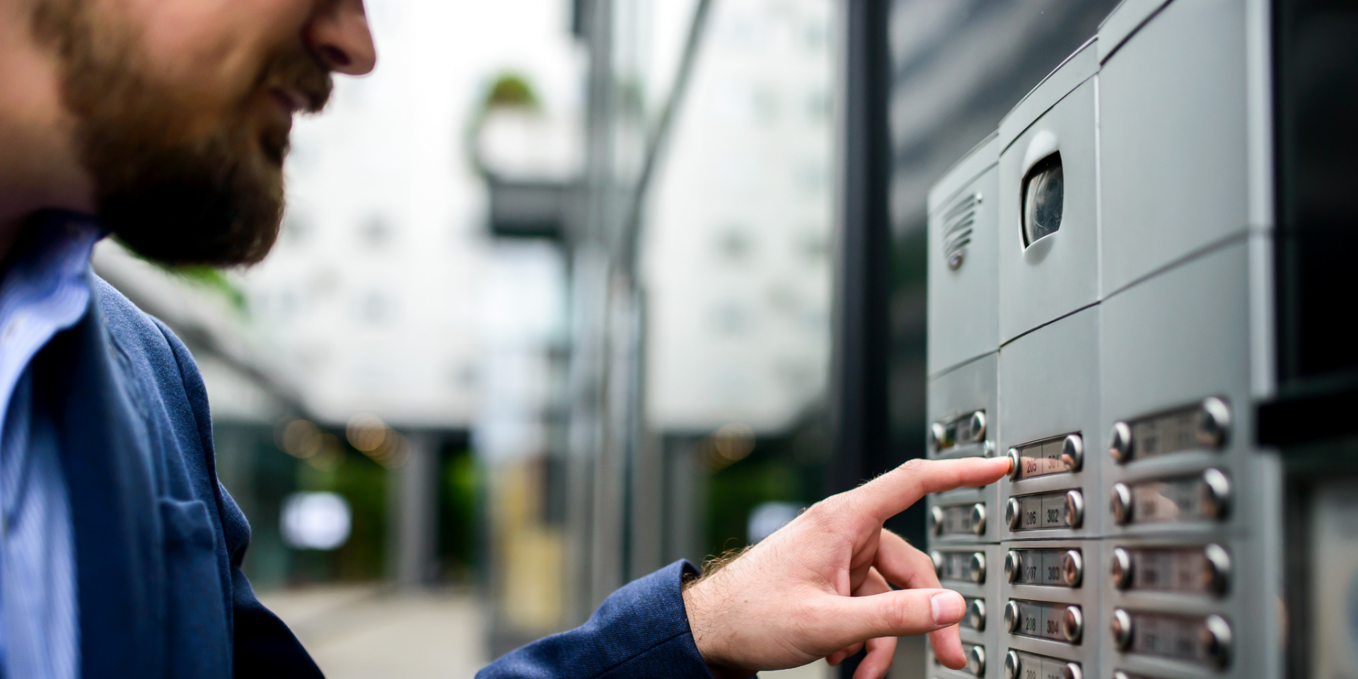 Eine Betriebsprüfung durch die Berufsgenossenschaft ist noch lange kein Grund zur Beunruhigung. © Shutterstock, Bobex-73