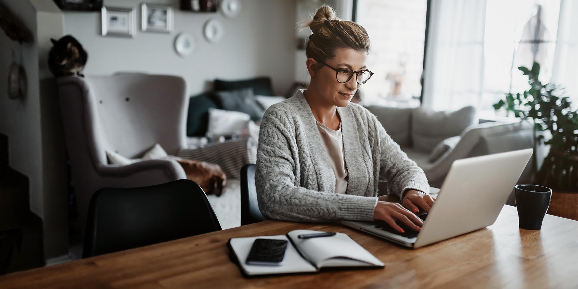 Die Digitalisierung ermöglicht das Arbeiten remote im Homeoffice. © Shutterstock, MT-R